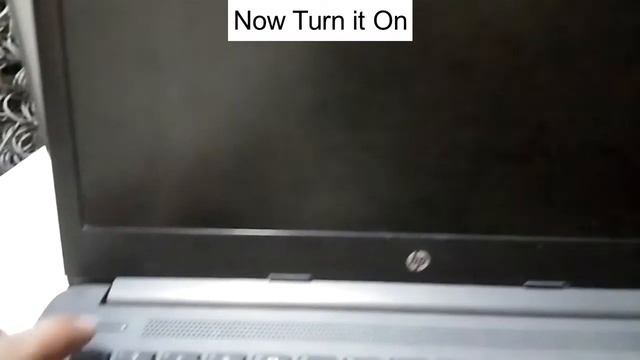 How To Fix WINDOWS 10/11 Stuck On Restarting Screen |Laptop stuck on restarting screen Windows 11/1 смотреть онлайн