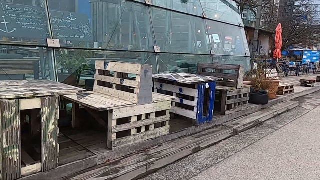 Гетто в Вене(Дунай Канал)/Район граффитистов смотреть онлайн