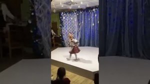 Новый Год Видео Танец Валенки Танец девочки 4 года Новогодний Танец Центр ЦЭИК Эстетики Катюша