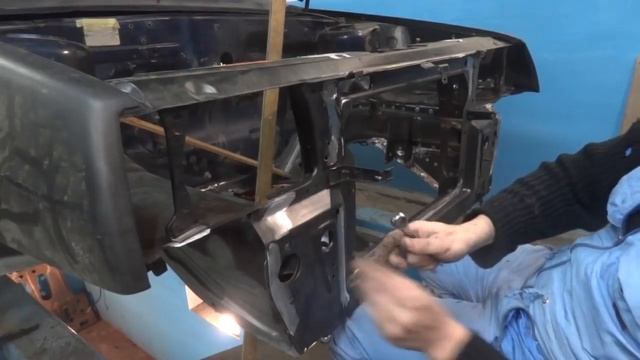 ВАЗ 2109. подгонка и приварка телевизора смотреть онлайн