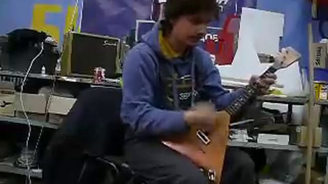 Электробалалайка С перегрузом.