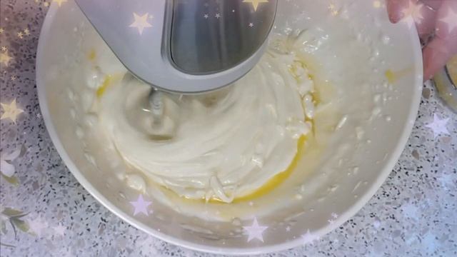 Классическое печенье Мадлен.