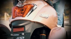 Трехколесный электроскутер