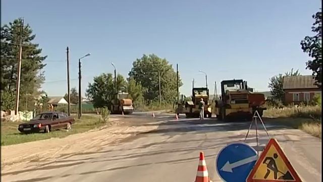 В Ельце продолжается дорожный ремонт: на очереди – посёлок Ольшанец смотреть онлайн