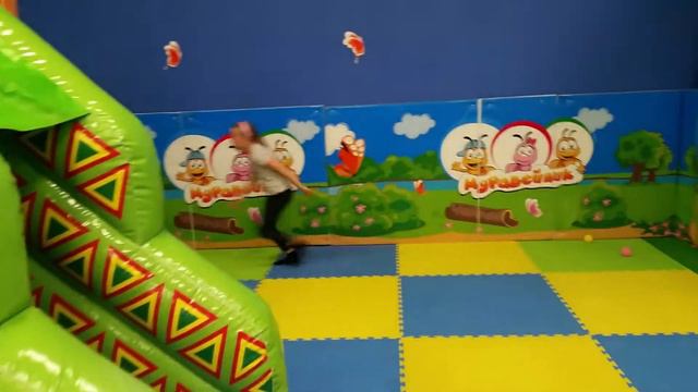 ДЕТСКИЙ РАЗВЛЕКАТЕЛЬНЫЙ ЦЕНТР Даша и Маша entertainment for children смотреть онлайн