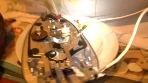 Philips Azur Pro GC4887/30 Почему нет парового удара