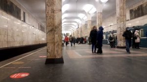 Станция Метро Автозаводская