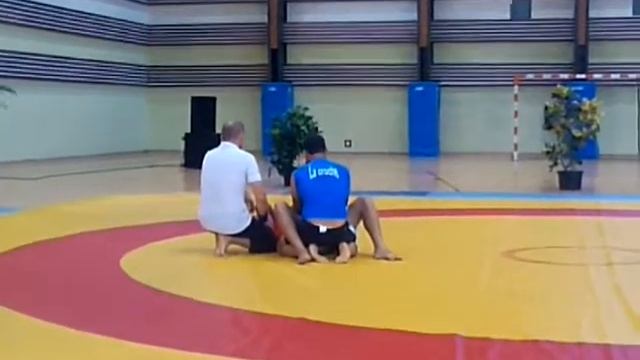 George-Marie Lauret (Lutte Club Saint-Joseph) vs Samuel Robert (Lutte Club Saint-Joseph) смотреть онлайн