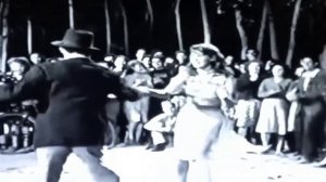 НЕПУТЕВАЯ.  Песня в три аккорда.