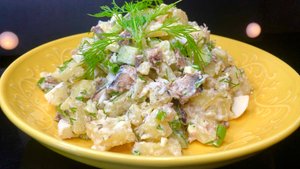 Салат со шпротами | вкусный салат | что приготовить из шпрот | рецепты просто.mp4