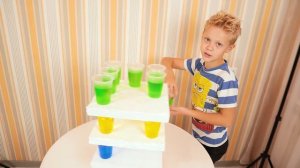 Пройди Дженгу из Стаканов или Окуни Руку в Чернила Челлендж