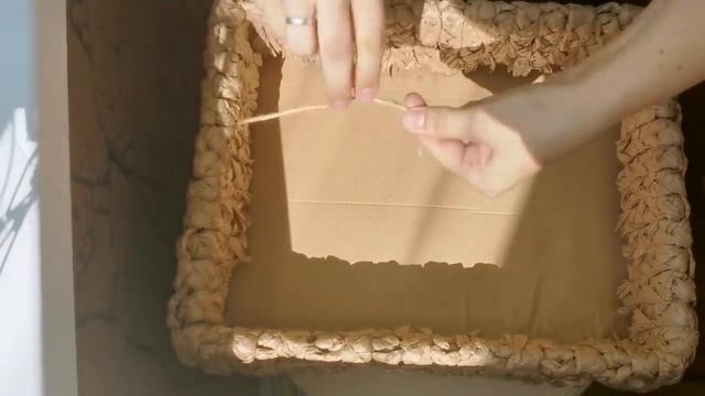 Плетеная корзина своими руками?Красивая организация и хранение вещей. смотреть онлайн