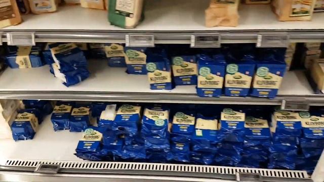 Продуктовый магазин в Нууке смотреть онлайн