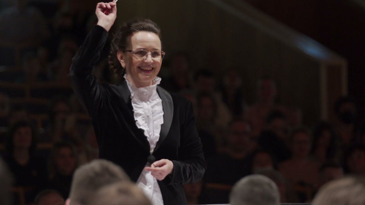 А.Г.Шнитке Сюита из музыки к к\ф "Сказка странствий": 2 часть -"Кошки-мышки" смотреть онлайн