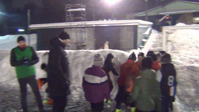 01 Новогодний шоу-матч 30.12.2021 - Папы - Дети 2011 - Счёт 4-4 ст. Радий! смотреть онлайн