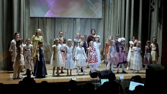 Ансамбль "Камертон" песня "Мама" смотреть онлайн