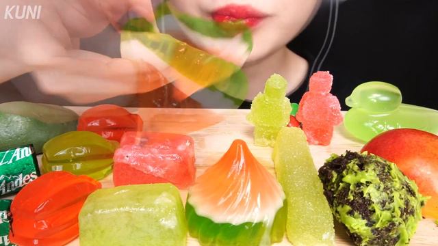 ASMR GREEN RED DESSERTS MUKBANG KOHAKUTO, JELLY 초록색 빨간색 디저트 먹방 코하쿠토, 젤리 赤デザート POSTRE สีแดงขนม TATLI
