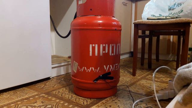 Отогреваем замёрзший газовый баллон. Быстро. Просто. Безопасно. смотреть онлайн