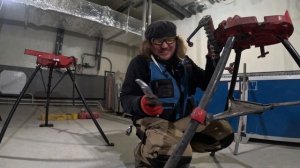 Цепные тиски для труб нового поколения (Milwaukee 6" Leveling tripod chain vise)