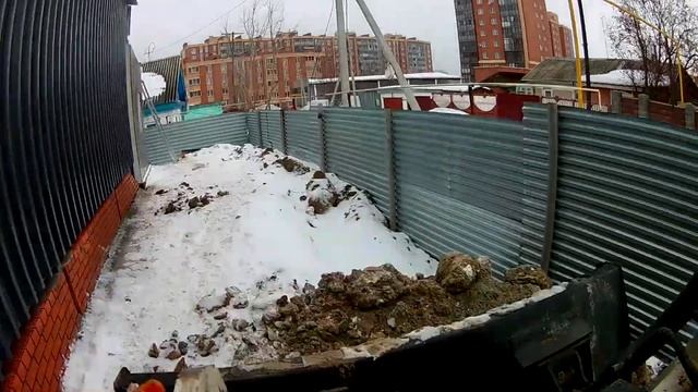 работа мини погрузчика Lonking 307 work of the Lonking 307 mini loader смотреть онлайн