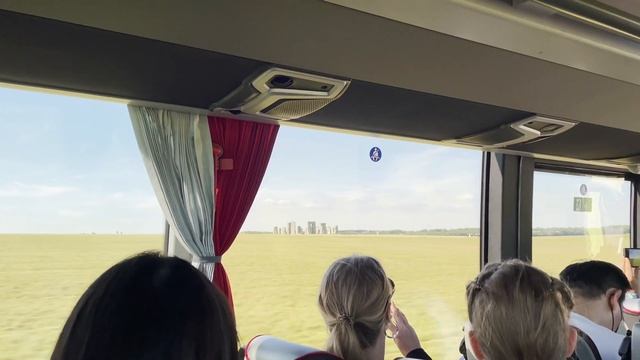 Exploring Stonehenge and Bath Through Bus Tour смотреть онлайн