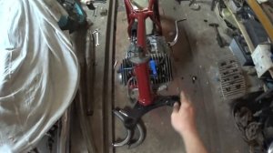 СТРОИМ ПРОЕКТ РЫЖИК, ИЖ ЮПИТЕР 5 , УСТАНОВКА ТРАВЕРС И ПЕРЬЕВ ВИЛКИ!!!