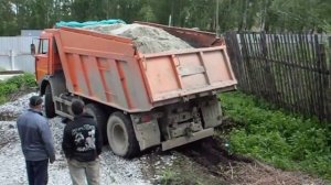 доставка песка речного 10м3