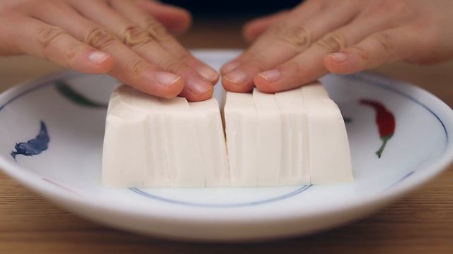 Tofu Recipe | How to make Silken Tofu with Soy Sauce, Onion & Cucumber[Couldn’t Be Easier!]葱拌豆腐 смотреть онлайн