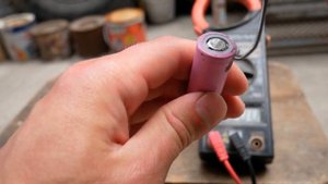 Как починить li-ion 18650? Что делать если lithium батарейка не заряжается How ot fix li-ion batter