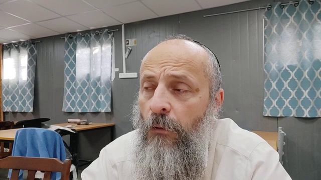 Тания глава 10, "Кто такой полный праведник?" Урок в ешиве Любавич Цфат.