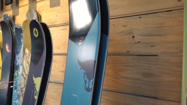 Blizzard Skis 2019 Rustler 9, 10, and 11 Review with Powder7 смотреть онлайн