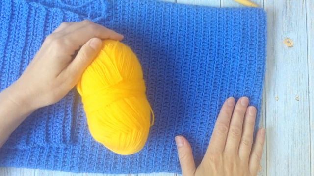 Вязальный влог \ Готова футболка спицами и носки \ мои продвижения \ много цветов в саду у мамы смотреть онлайн