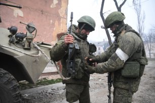Бойцы Донбасса и система «Кум—сват-брат»