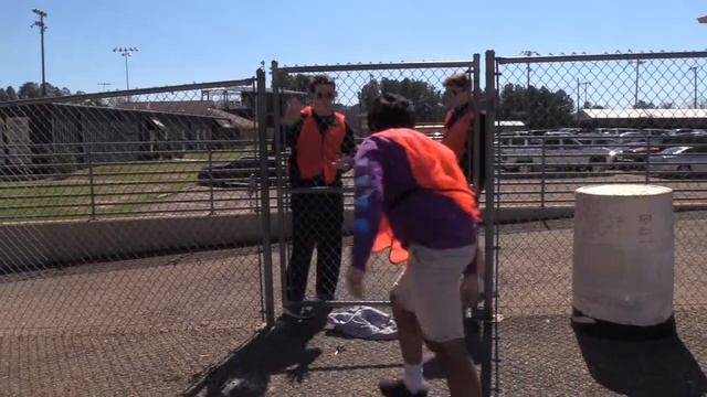 Hall Monitors 19-20, Part 3 смотреть онлайн