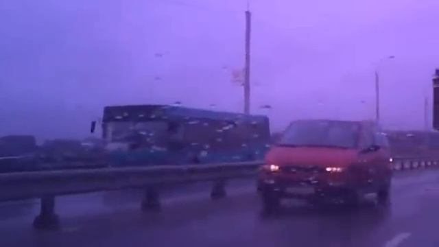 08.11.2012 на мосту в Могилёве столкнулись 21 авто. смотреть онлайн