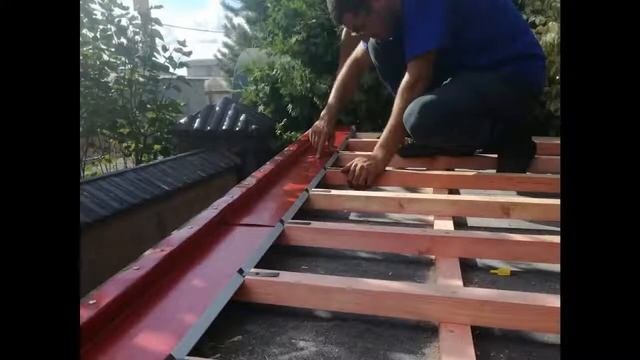 Монтаж композитной черепицы .