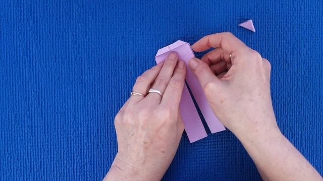 ПОДВИЖНАЯ ИГРУШКА ИЗ БУМАГИ ДЛЯ  ВЕСЕЛЬЯ В ШКОЛЕ НА ПЕРЕМЕНЕ| КТО БЫСТРЕЕ ДОБЕЖИТ! ПОДЕЛКИ ИЗ БУМАГ