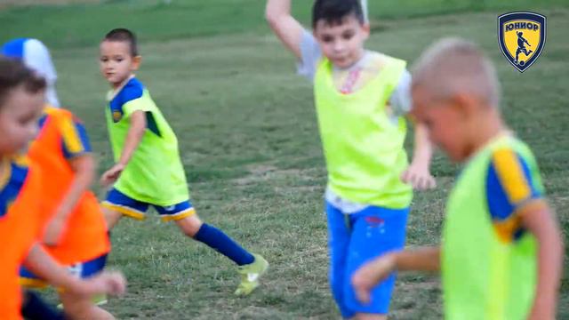 Футбольная школа "Юниор Новопавловск" ждёт тебя смотреть онлайн