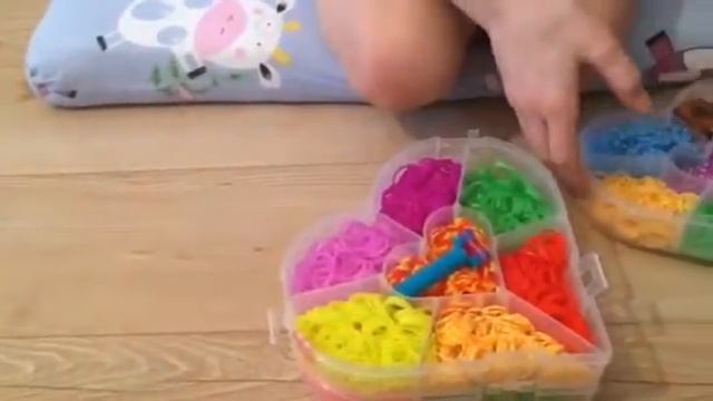 Коробочка для плетения браслетов из резинок смотреть онлайн