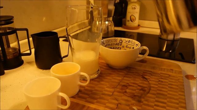 Как вспенить молоко и приготовить капучино дома смотреть онлайн