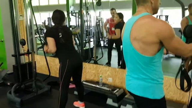 Разведение на заднюю дельту в кроссовере смотреть онлайн