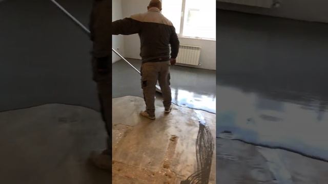 Саморазливен под/Self-leveling floor .