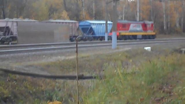 Тепловоз ЧМЭ3 с маневровым составом отправился со ст.Ярославль-Московский смотреть онлайн