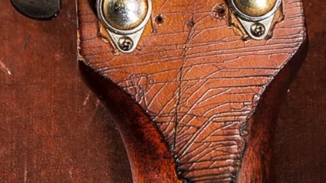 So This is What Lurks Under a Vintage Goldtop! | WYRON | 1955 Gibson Les Paul Half Flame Plain Top смотреть онлайн