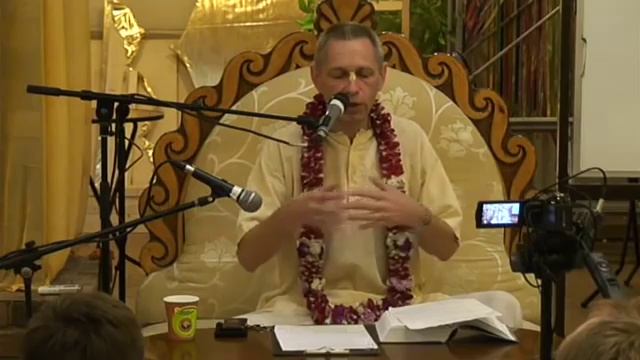 Враджендра Кумар дас - 2015.04.12 - Бхагавад-гита 3.9 смотреть онлайн