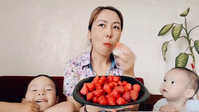 Сезон клубники начался? смотреть онлайн