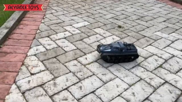 Бронетранспортёр р/у 1:12 (Артикул SG-1203) смотреть онлайн