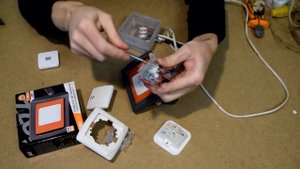 Ремонт светодиодного LED прожектора 20W.Прожектор светодиодный уличный.Гасящий конденсатор.JazzWay