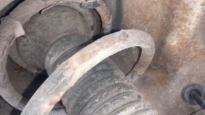 Toyota Corolla e120- серия 2 - главные минусы машины, смотрим левый привод