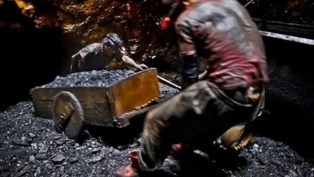 Детский труд на шахтах в Индии смотреть онлайн